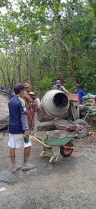 GOTONG ROYONG TAMBAL JALAN